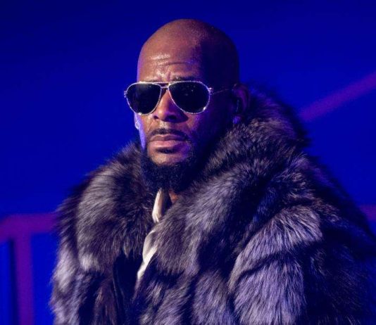 R. Kelly indicted on 10 counts of aggravated criminal sexual abuse
